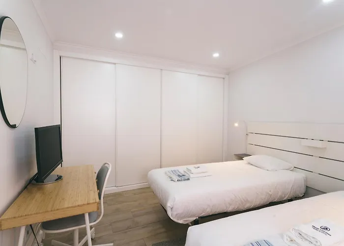 102 - Hut Spot Peniche